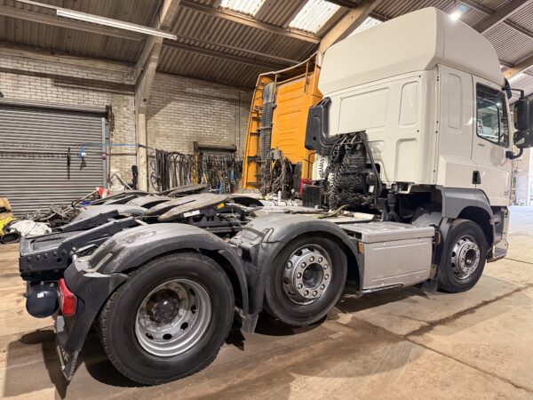 2016 DAF CF 460 Super Space Cab low kms - Image 6