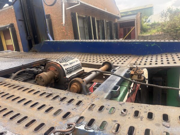 8 CAR TRANSPORTER ENGINEERING TRAILER - Image 6