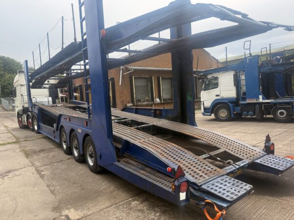 8 CAR TRANSPORTER ENGINEERING TRAILER - Image 9