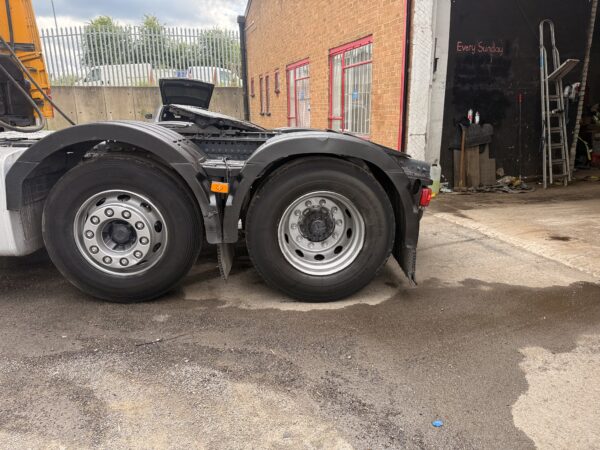Volvo FH500 Globetrotter Super Space Cab                                                                                                                                                                                                                                                                                                                                                                                                                                                                                                                                                                                                                                                                                                                                                                                                                                                                                                                                                                                                                                                                                                                                                           twin line hydraulics TEST DEC - Image 6